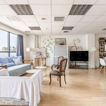 Downtown Spacious Loft Apartment Just 3 Minutes From City Centre Ираклион Экстерьер фото