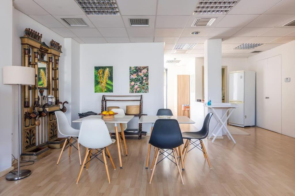 Downtown Spacious Loft Apartment Just 3 Minutes From City Centre Ираклион Экстерьер фото